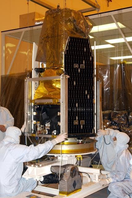 NASA image: KSC-03pd0480