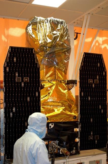 NASA image: KSC-03pd0490