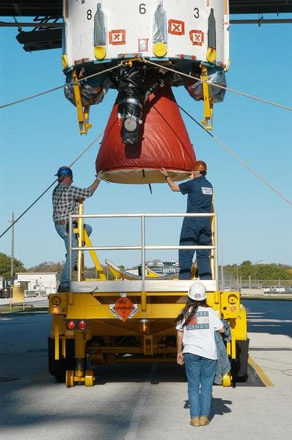 NASA image: KSC-03pd0534