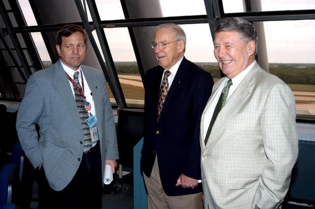 NASA image: KSC-03pd0554