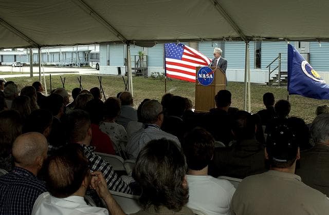 NASA image: KSC-03pd0575