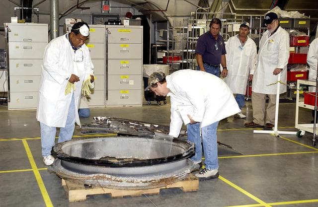 NASA image: KSC-03pd0581
