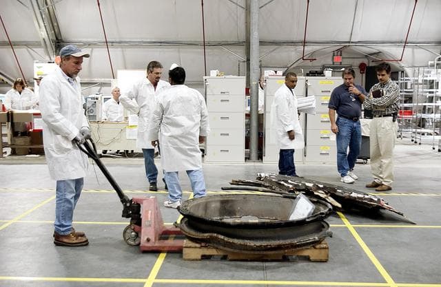 NASA image: KSC-03pd0582