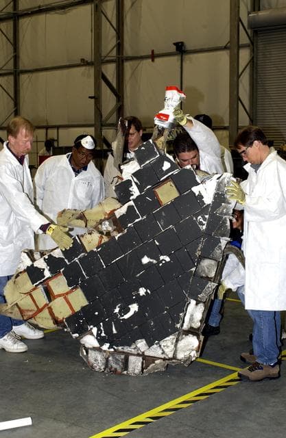 NASA image: KSC-03pd0584