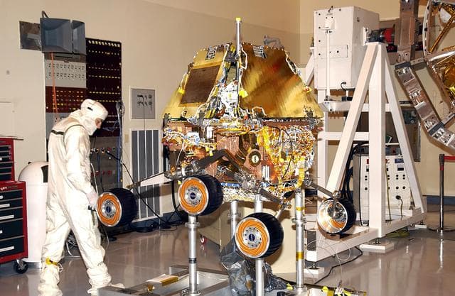 NASA image: KSC-03pd0597