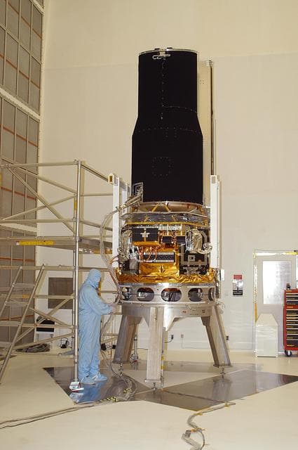 NASA image: KSC-03pd0618