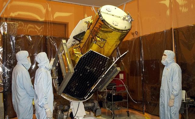 NASA image: KSC-03pd0622