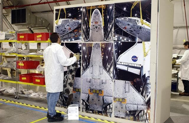 NASA image: KSC-03pd0641