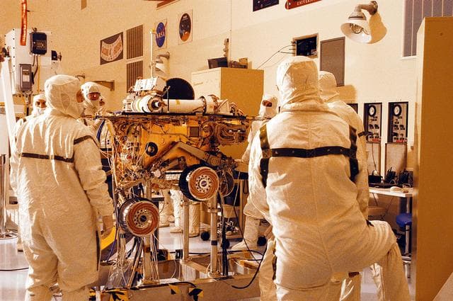 NASA image: KSC-03pd0664