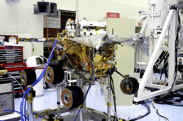 NASA image: KSC-03pd0670