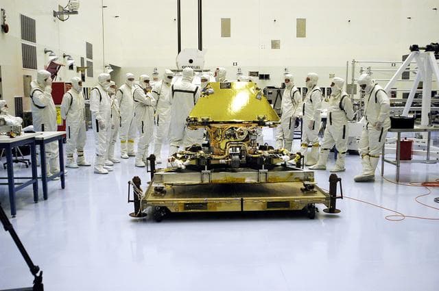 NASA image: KSC-03pd0720