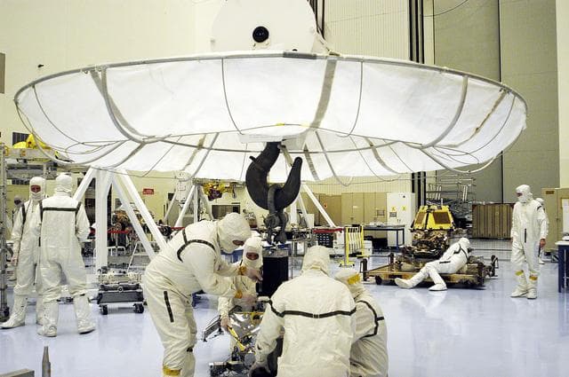 NASA image: KSC-03pd0721