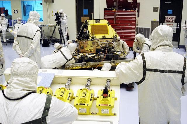 NASA image: KSC-03pd0724