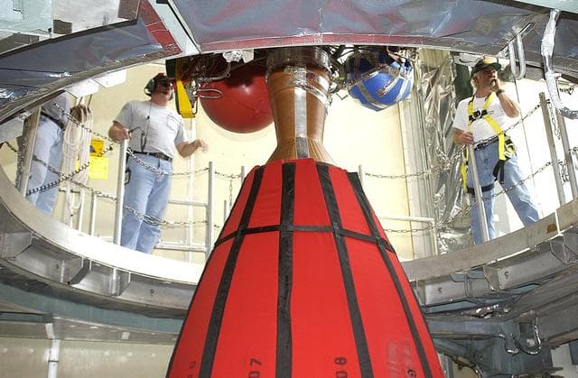NASA image: KSC-03pd0750