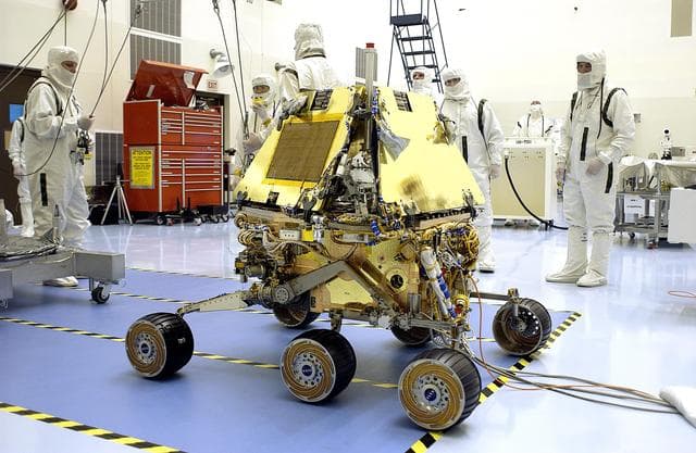 NASA image: KSC-03pd0766
