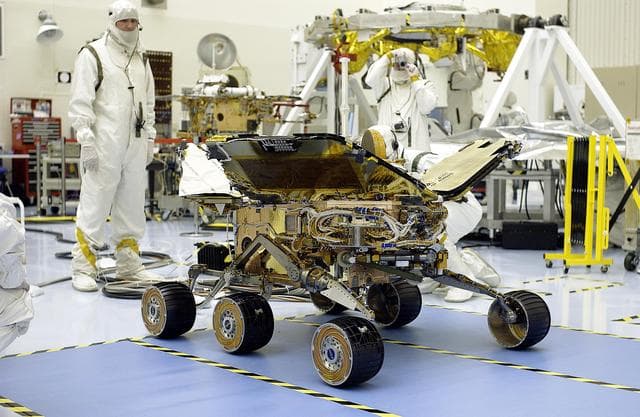 NASA image: KSC-03pd0770