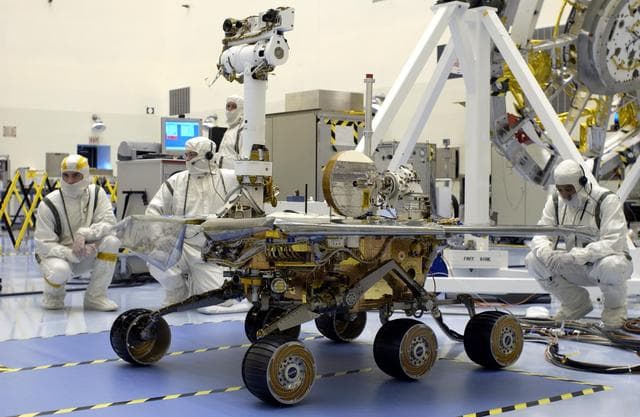 NASA image: KSC-03pd0781