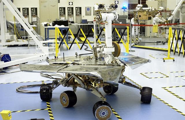 NASA image: KSC-03pd0784