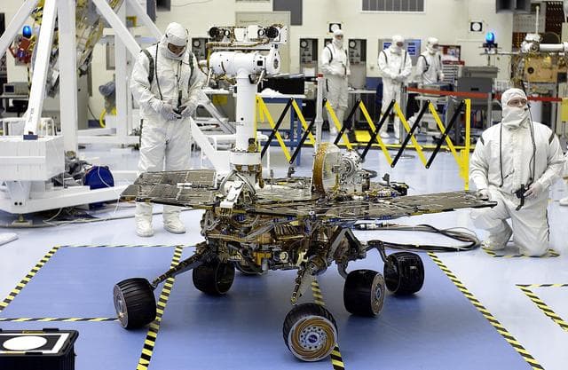 NASA image: KSC-03pd0786