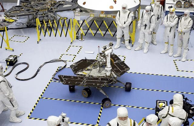 NASA image: KSC-03pd0787