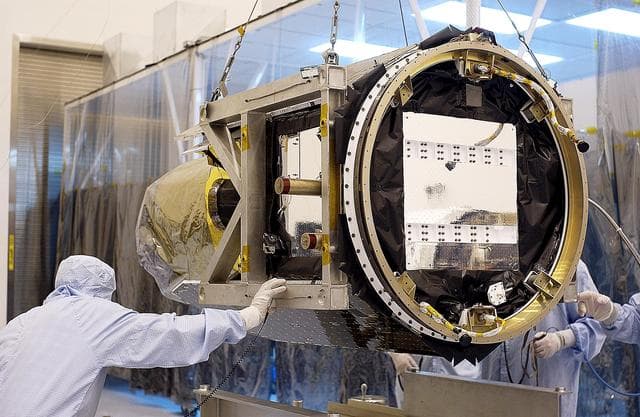NASA image: KSC-03pd0803