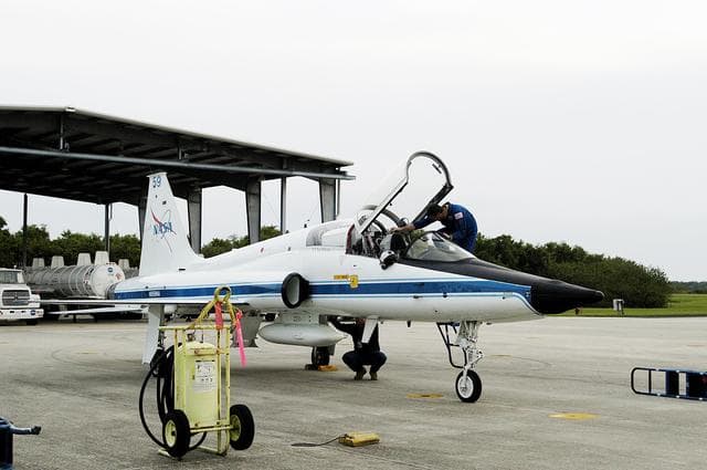 NASA image: KSC-03pd0826