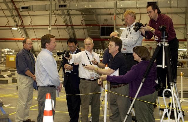 NASA image: KSC-03pd0851