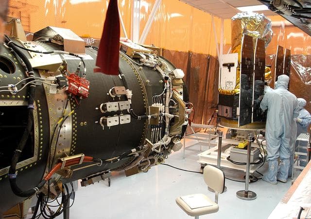 NASA image: KSC-03pd0867