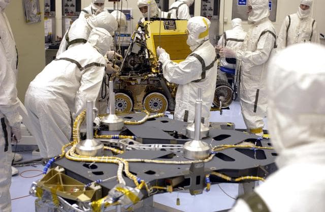 NASA image: KSC-03pd0876