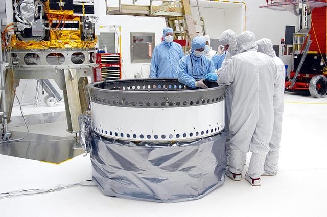 NASA image: KSC-03pd0888
