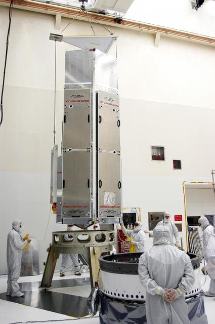 NASA image: KSC-03pd0894