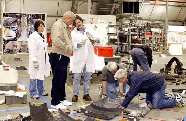 NASA image: KSC-03pd0898