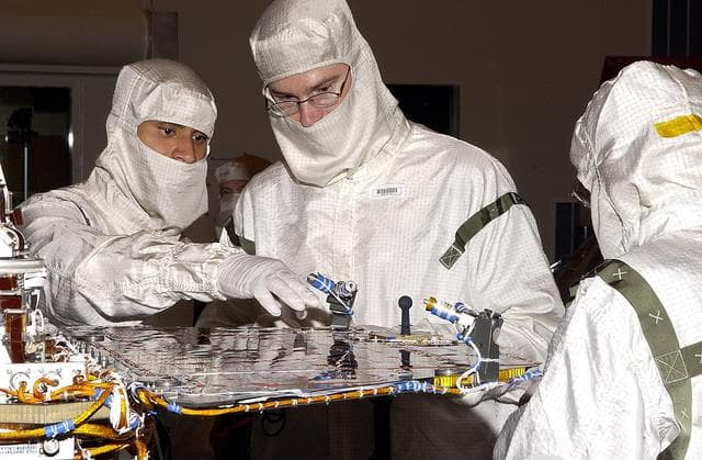 NASA image: KSC-03pd0912