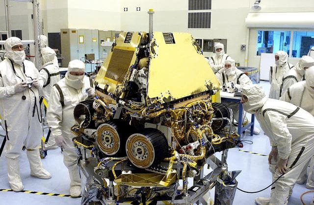 NASA image: KSC-03pd0915