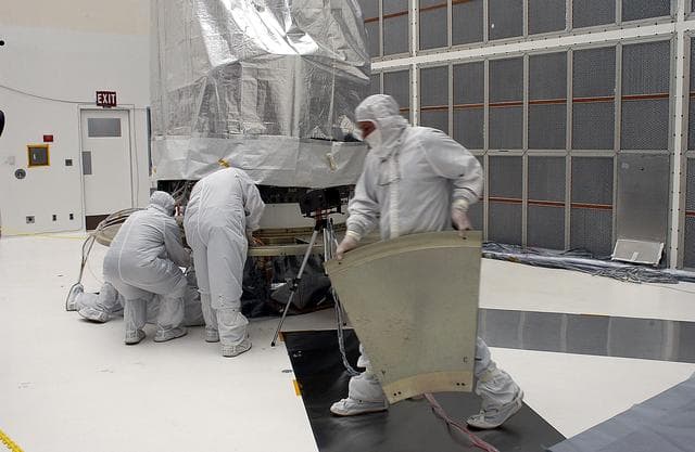NASA image: KSC-03pd0935