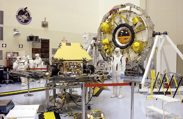 NASA image: KSC-03pd0938