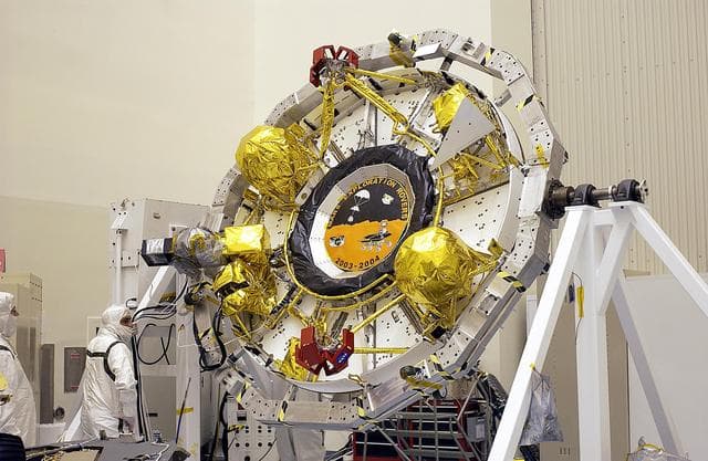 NASA image: KSC-03pd0940