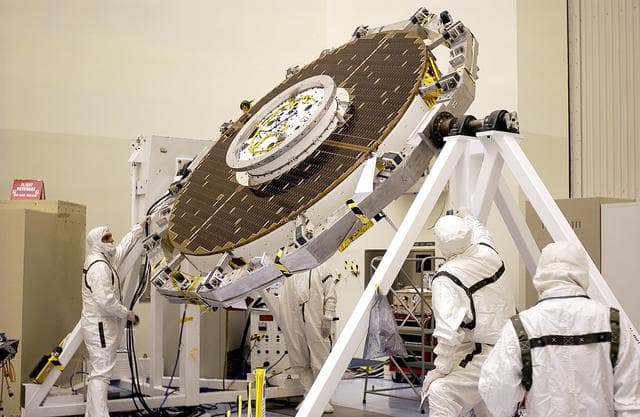 NASA image: KSC-03pd0944