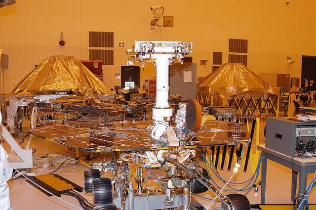 NASA image: KSC-03pd0956