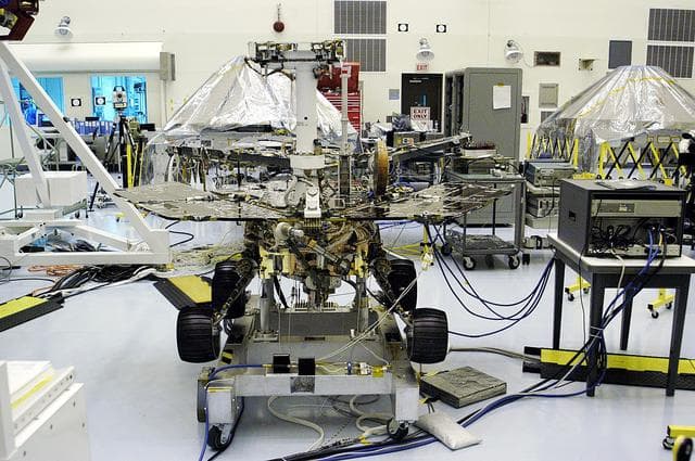 NASA image: KSC-03pd0957