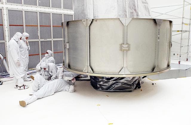 NASA image: KSC-03pd0965