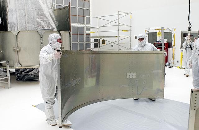 NASA image: KSC-03pd0967