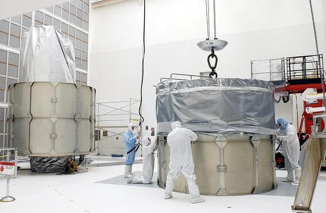 NASA image: KSC-03pd0974