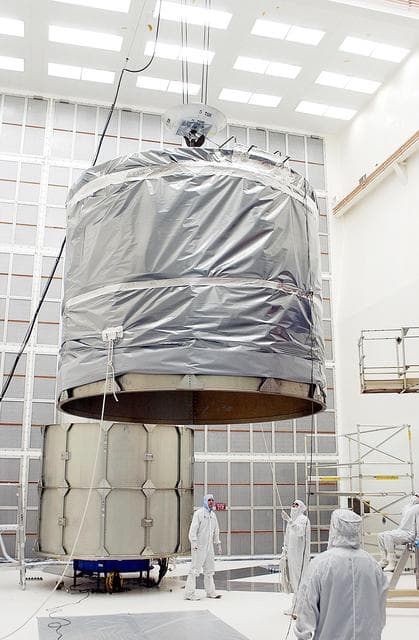 NASA image: KSC-03pd0976