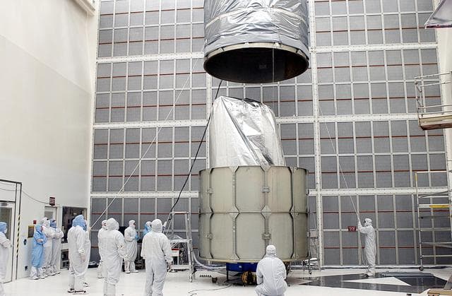 NASA image: KSC-03pd0977