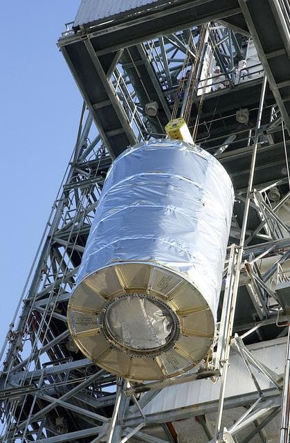 NASA image: KSC-03pd1006