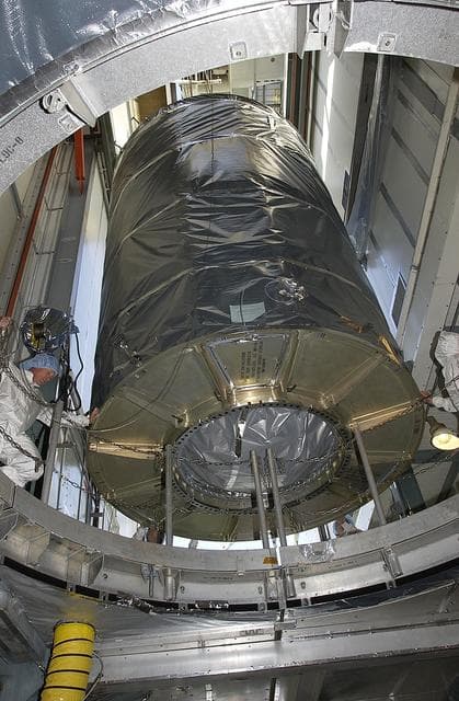 NASA image: KSC-03pd1008