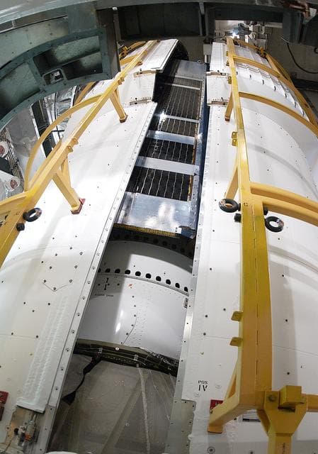 NASA image: SIRTF Encapsulation
