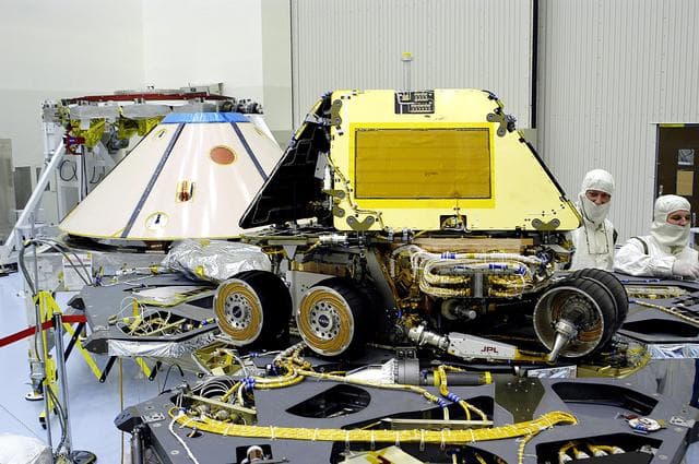 NASA image: KSC-03pd1033