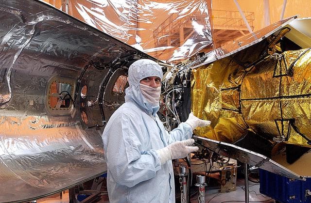 NASA image: KSC-03pd1047